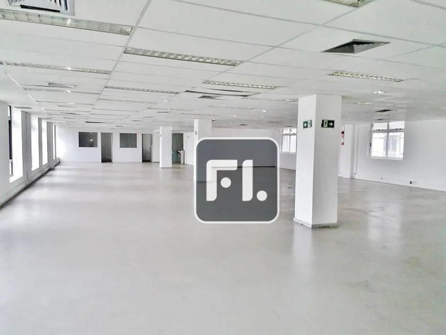 Foto 1 de Sala Comercial para venda ou aluguel, 7968m² em Centro, São Paulo