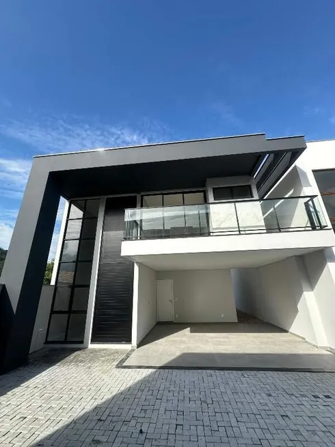 Foto 1 de Casa com 3 Quartos à venda, 205m² em Jaraguá Esquerdo, Jaraguá do Sul