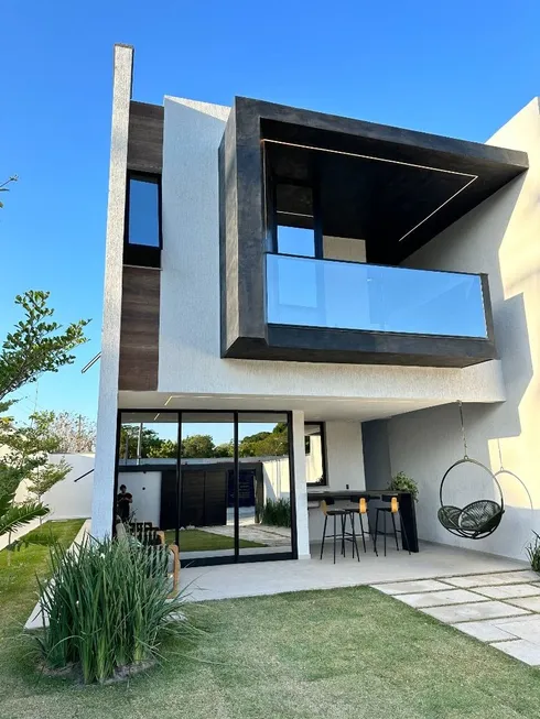 Foto 1 de Casa de Condomínio com 4 Quartos à venda, 144m² em Timbu, Eusébio
