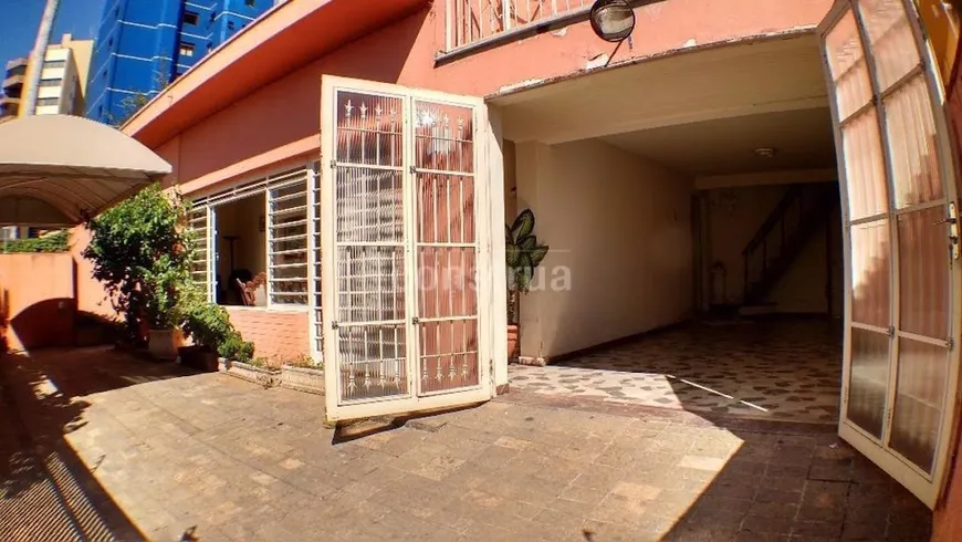 Foto 1 de Imóvel Comercial com 3 Quartos para venda ou aluguel, 299m² em Cambuí, Campinas
