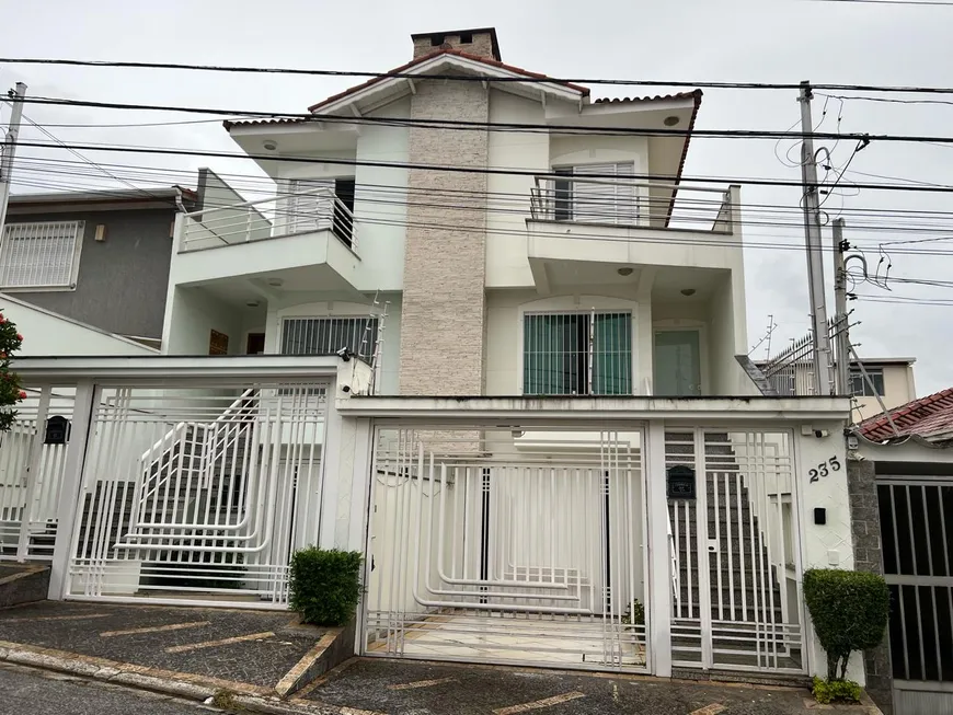 Foto 1 de Sobrado com 3 Quartos à venda, 184m² em Jardim do Colegio Zona Norte, São Paulo