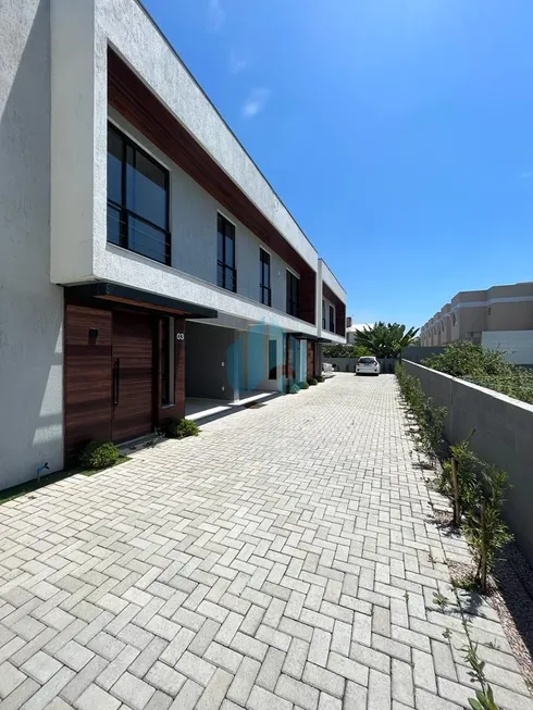 Foto 1 de Casa com 2 Quartos à venda, 103m² em Ambrósio, Garopaba
