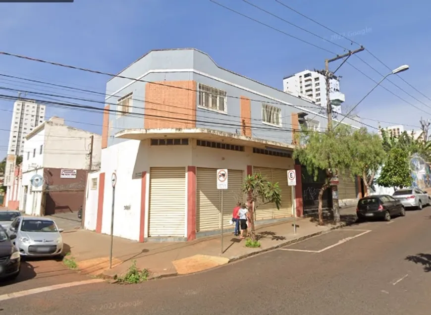 Foto 1 de Galpão/Depósito/Armazém com 4 Quartos à venda, 200m² em Centro, Ribeirão Preto