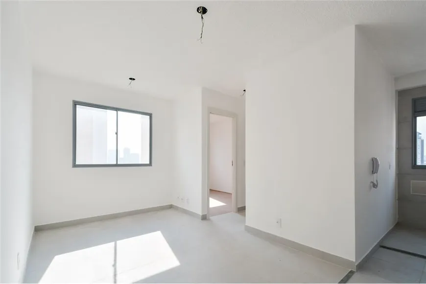 Foto 1 de Apartamento com 2 Quartos à venda, 40m² em Barra Funda, São Paulo