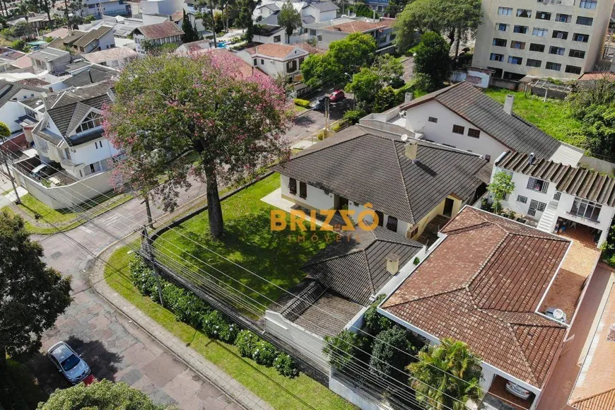 Foto 1 de Casa com 4 Quartos à venda, 308m² em Santa Quitéria, Curitiba