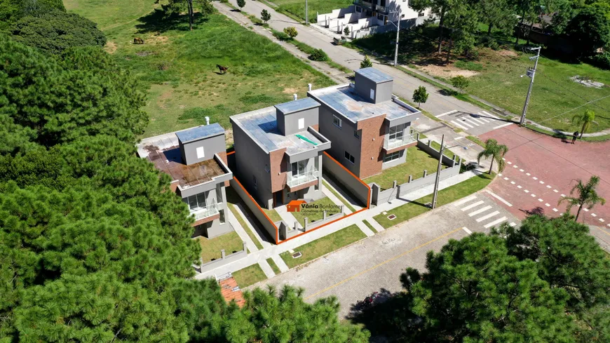 Foto 1 de Casa com 3 Quartos à venda, 122m² em São João do Rio Vermelho, Florianópolis