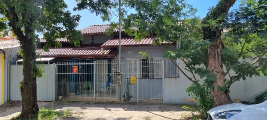 Foto 1 de Casa com 2 Quartos à venda, 99m² em Sarandi, Porto Alegre