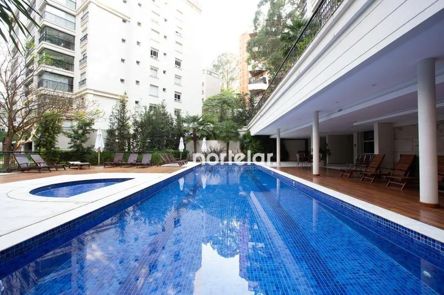 Foto 1 de Apartamento com 5 Quartos para venda ou aluguel, 357m² em Paraíso do Morumbi, São Paulo