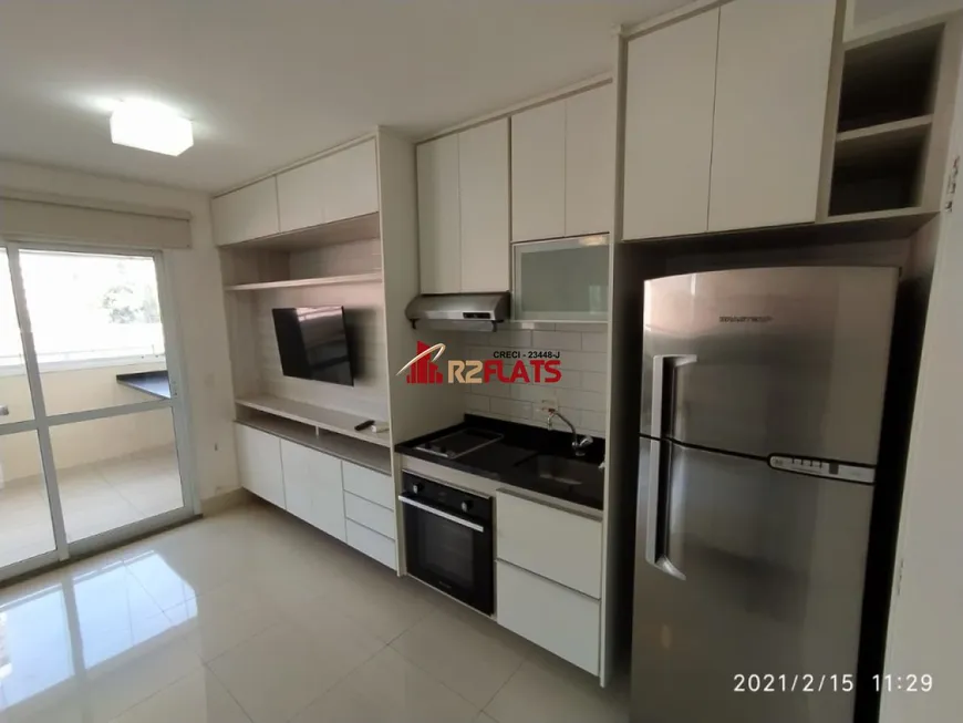 Foto 1 de Flat com 1 Quarto à venda, 40m² em Santo Amaro, São Paulo