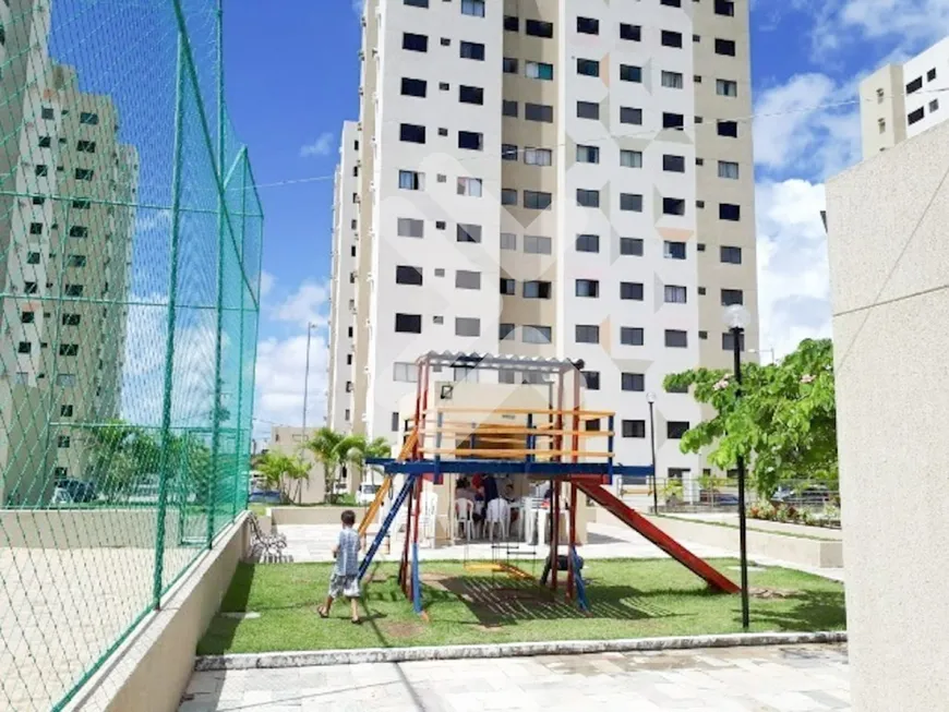 Foto 1 de Apartamento com 2 Quartos à venda, 44m² em Emaús, Parnamirim
