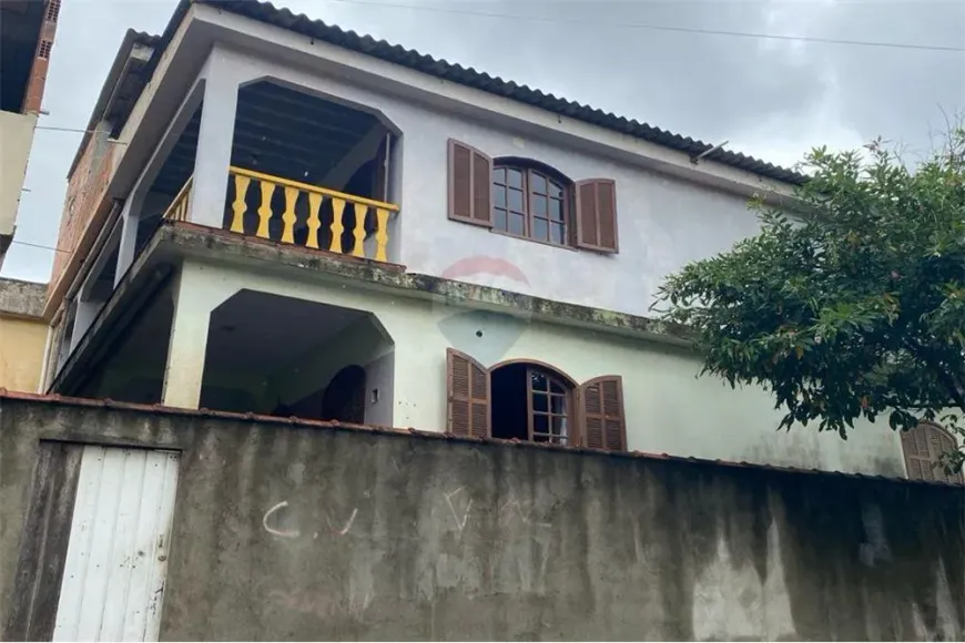 Foto 1 de Sobrado com 3 Quartos à venda, 150m² em São João, São Pedro da Aldeia