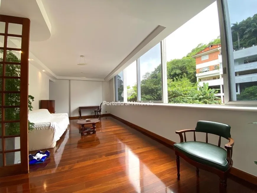 Foto 1 de Apartamento com 3 Quartos à venda, 120m² em Humaitá, Rio de Janeiro