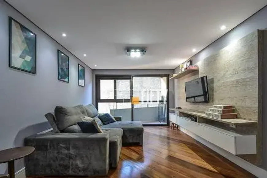 Foto 1 de Apartamento com 3 Quartos à venda, 112m² em Santo Amaro, São Paulo