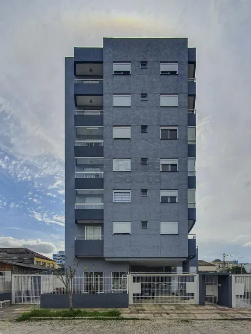 Foto 1 de Apartamento com 3 Quartos à venda, 98m² em Centro, Pelotas