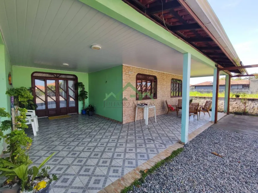 Foto 1 de Casa com 4 Quartos à venda, 170m² em Centro, Balneário Barra do Sul