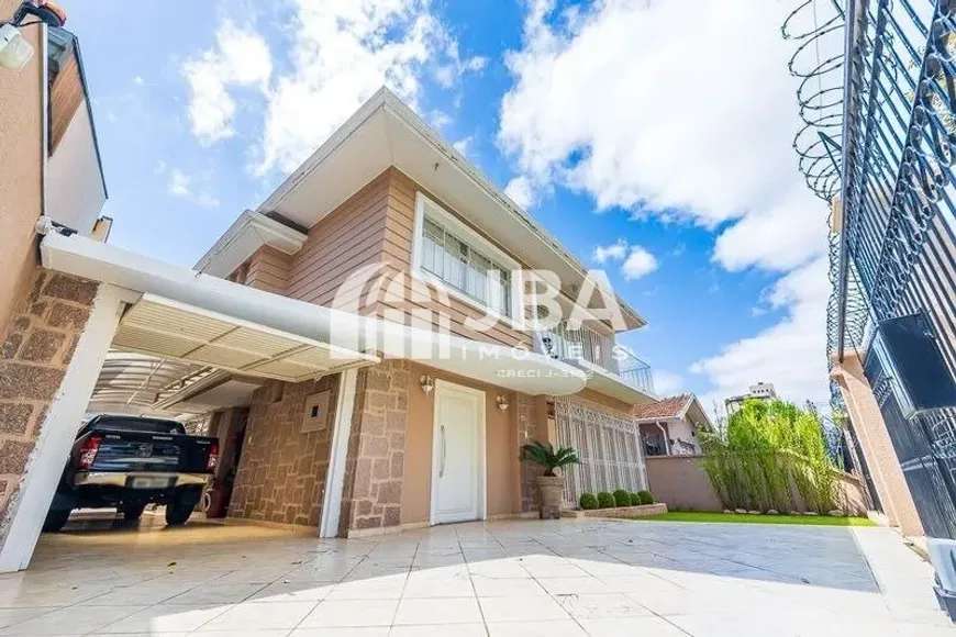 Foto 1 de Casa com 3 Quartos à venda, 300m² em Juvevê, Curitiba