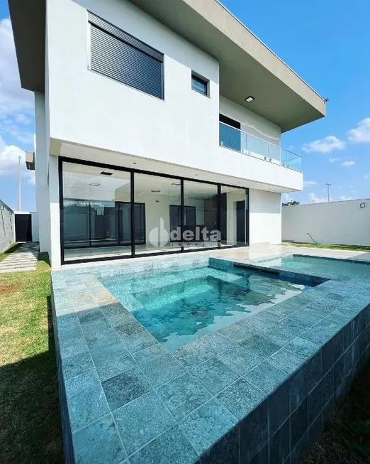 Foto 1 de Casa de Condomínio com 4 Quartos à venda, 400m² em Nova Uberlandia, Uberlândia