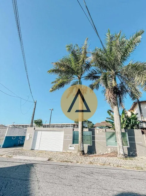 Foto 1 de Casa com 3 Quartos à venda, 480m² em Parque Zabulão, Rio das Ostras