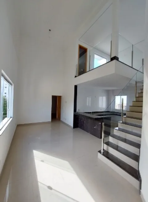 Foto 1 de Apartamento com 2 Quartos à venda, 73m² em Vila Paris, Belo Horizonte