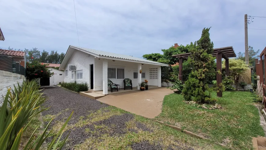 Foto 1 de Casa com 3 Quartos à venda, 105m² em Rainha Do Mar, Xangri-lá