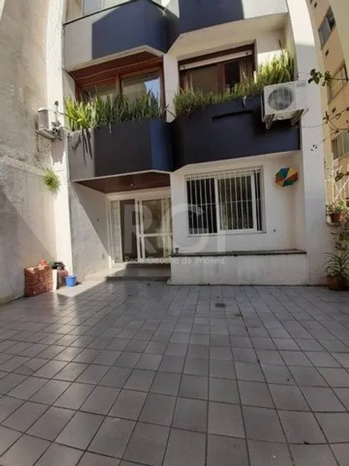 Foto 1 de Apartamento com 1 Quarto à venda, 78m² em Independência, Porto Alegre