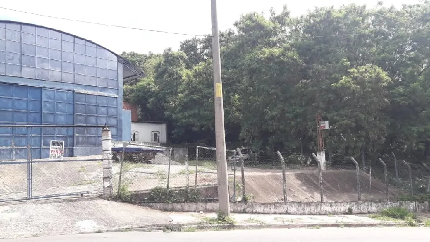 Foto 1 de Galpão/Depósito/Armazém à venda, 200m² em Jardim Guaruja, Sorocaba