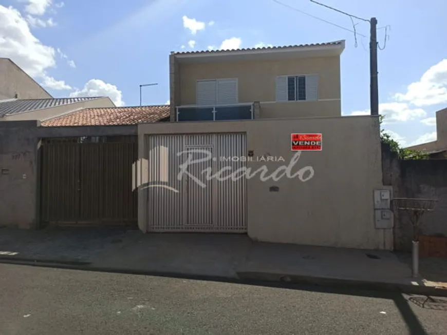 Foto 1 de Sobrado com 3 Quartos à venda, 126m² em Jardim San Raphael V, Arapongas