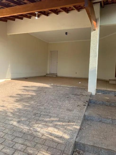 Foto 1 de Casa com 3 Quartos à venda, 225m² em Jardim Marilu, Mirassol