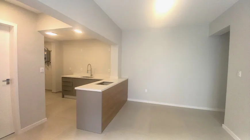 Foto 1 de Apartamento com 1 Quarto à venda, 54m² em Centro, Florianópolis