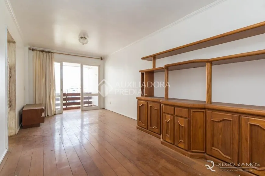 Foto 1 de Apartamento com 2 Quartos para alugar, 72m² em Rio Branco, Porto Alegre