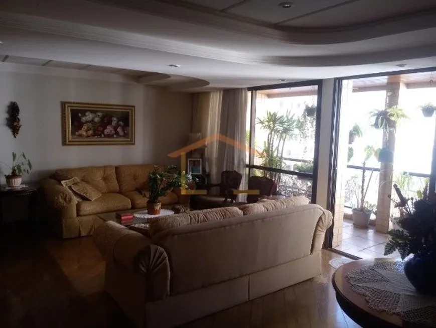 Foto 1 de Apartamento com 5 Quartos à venda, 214m² em Santana, São Paulo