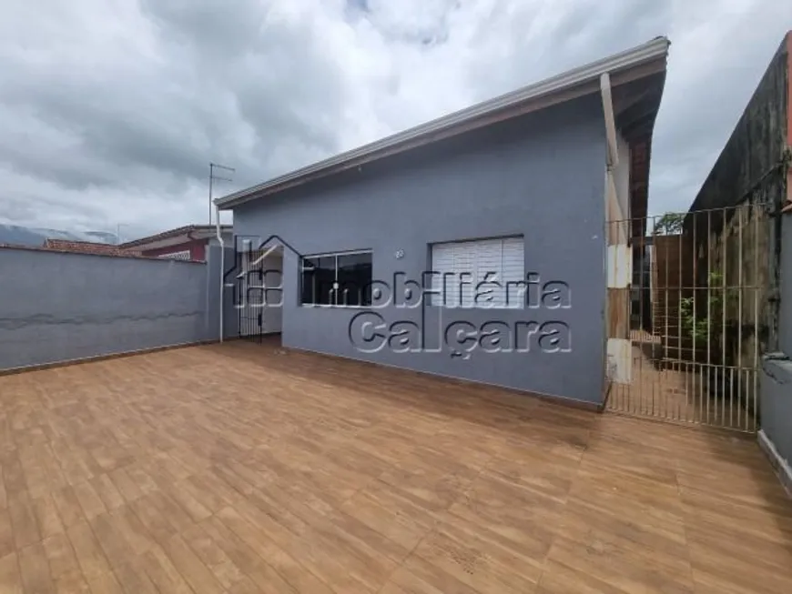 Foto 1 de Casa com 2 Quartos à venda, 300m² em Jardim Imperador, Praia Grande