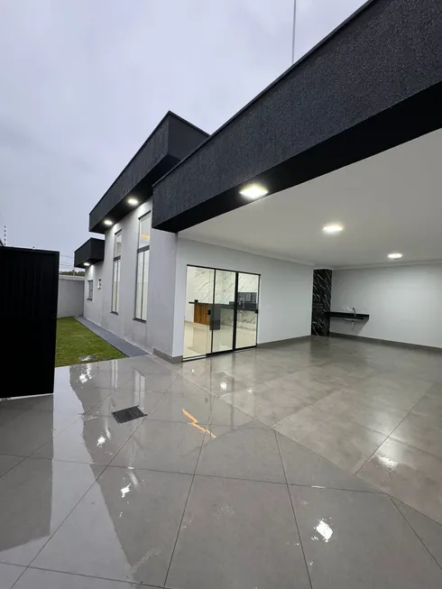 Foto 1 de Casa com 3 Quartos à venda, 115m² em Campos Elísios, Anápolis