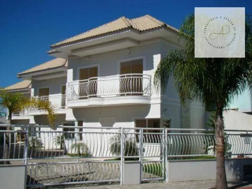 Foto 1 de Casa de Condomínio com 2 Quartos à venda, 124m² em Canasvieiras, Florianópolis