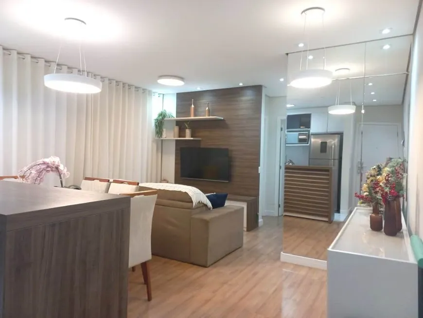 Foto 1 de Apartamento com 2 Quartos à venda, 65m² em Vila Endres, Guarulhos