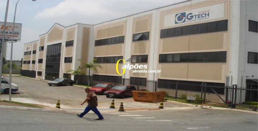 Foto 1 de Galpão/Depósito/Armazém para alugar, 21024m² em Alphaville Empresarial, Barueri