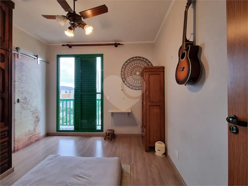 Foto 1 de Apartamento com 3 Quartos à venda, 120m² em Embaré, Santos