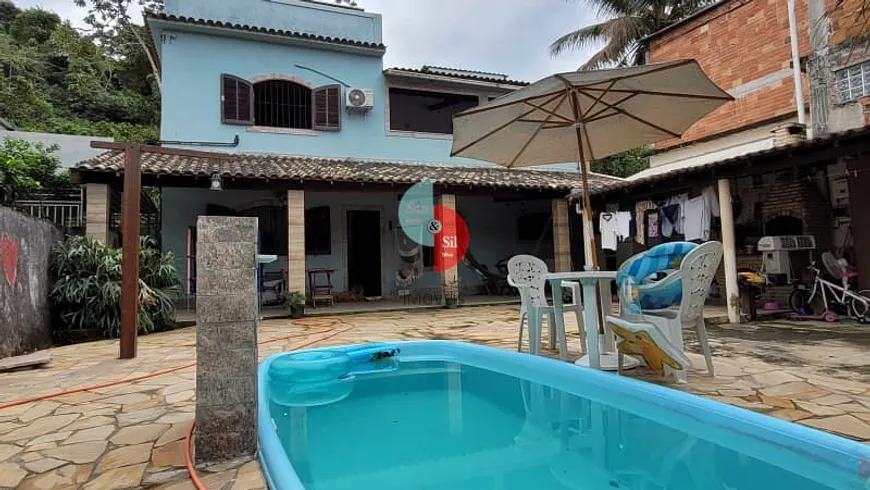 Foto 1 de Casa com 4 Quartos à venda, 209m² em Ipiranga Guia de Pacobaiba, Magé