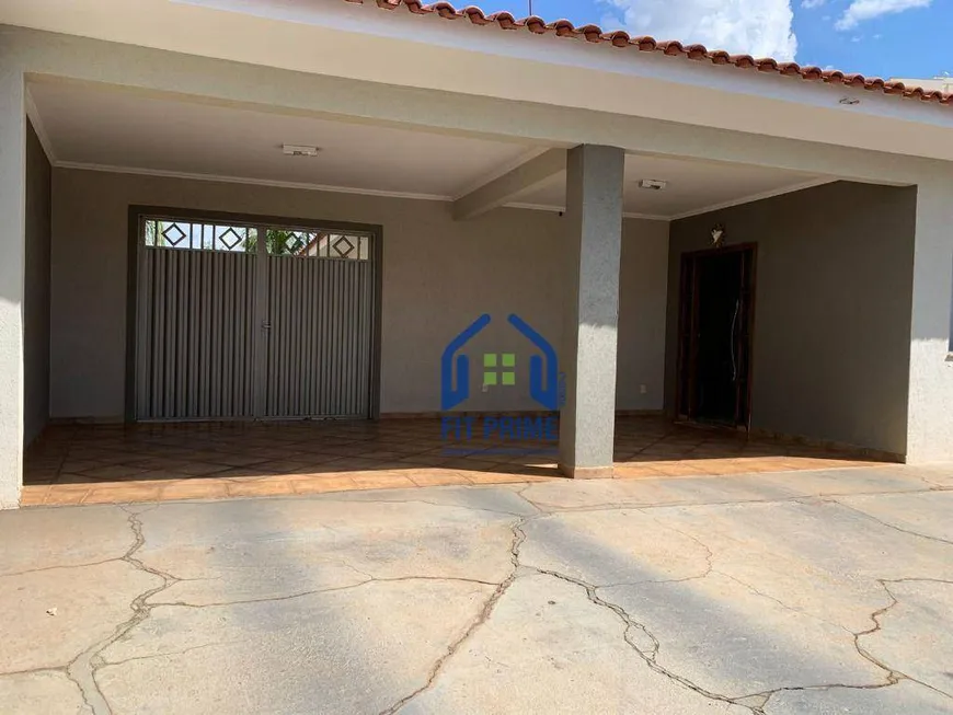 Foto 1 de Casa com 3 Quartos à venda, 198m² em Jardim Santa Rosa II, São José do Rio Preto