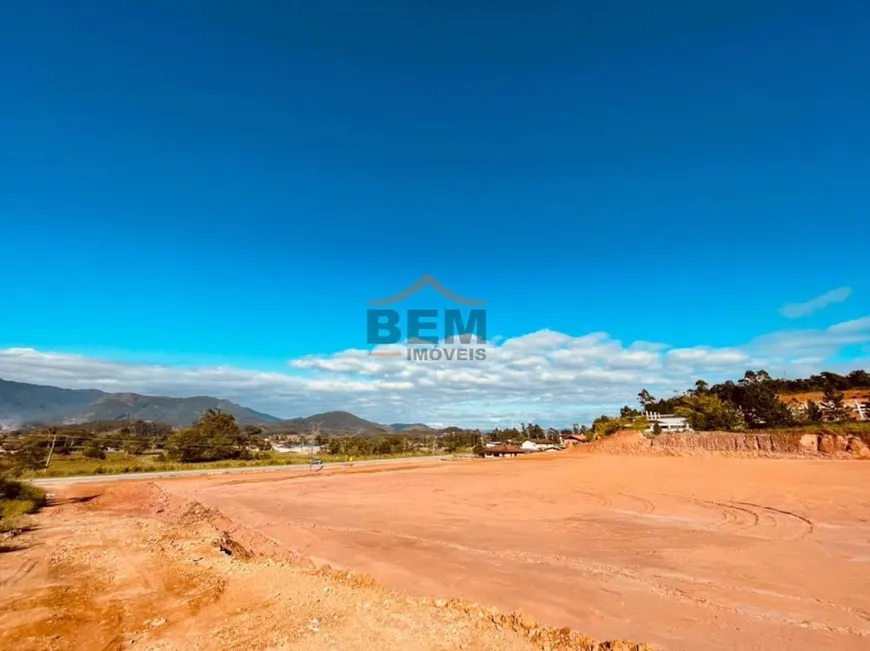 Foto 1 de Lote/Terreno à venda, 28898m² em , Canelinha