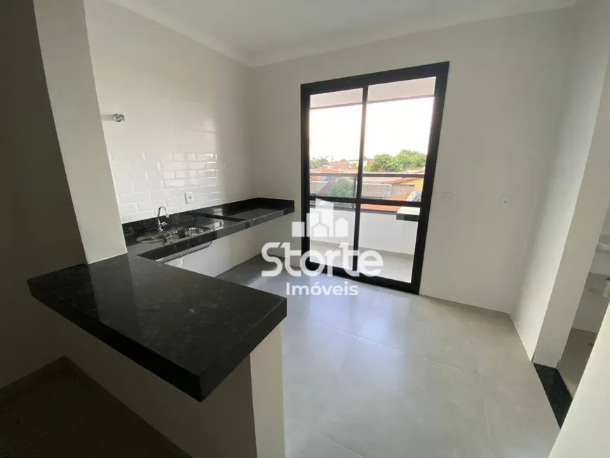 Foto 1 de Apartamento com 2 Quartos à venda, 58m² em Segismundo Pereira, Uberlândia