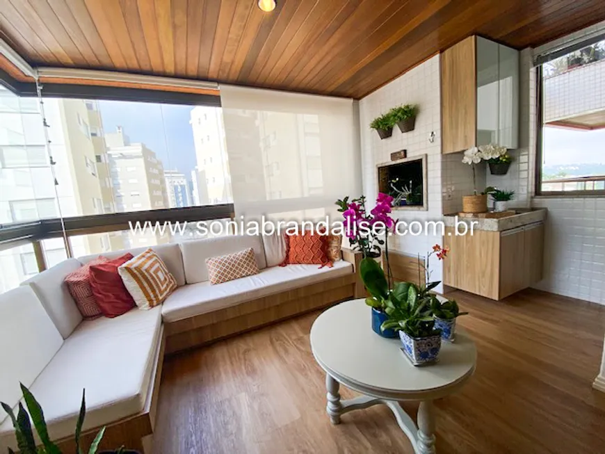 Foto 1 de Apartamento com 3 Quartos à venda, 113m² em Parque São Jorge, Florianópolis