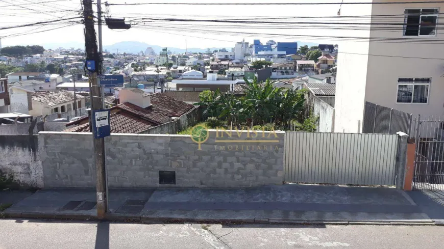 Foto 1 de Lote/Terreno à venda, 342m² em Jardim Atlântico, Florianópolis