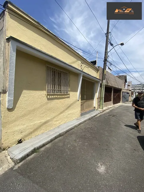 Foto 1 de Casa com 2 Quartos à venda, 119m² em Silveira, Santo André