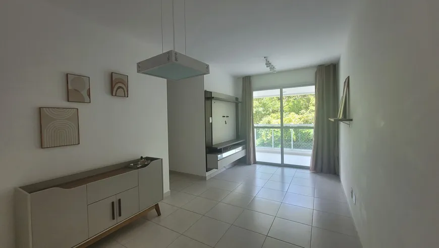 Foto 1 de Apartamento com 2 Quartos para alugar, 80m² em Alphaville I, Salvador