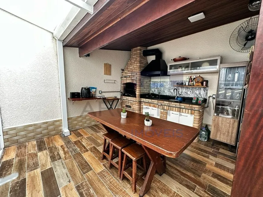 Foto 1 de Casa de Condomínio com 4 Quartos à venda, 134m² em Vila Oliveira, Mogi das Cruzes