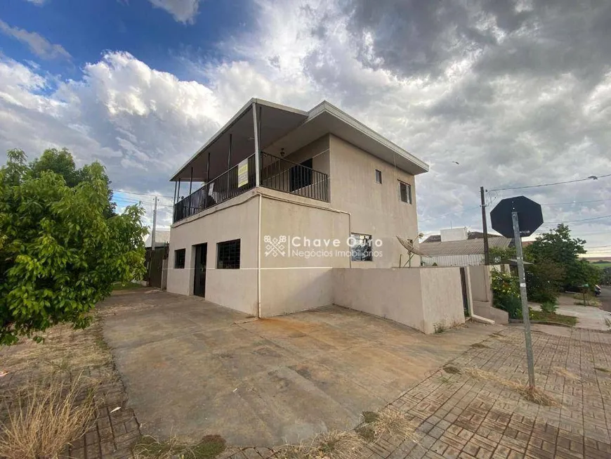 Foto 1 de Sobrado com 3 Quartos à venda, 165m² em Santa Cruz, Cascavel