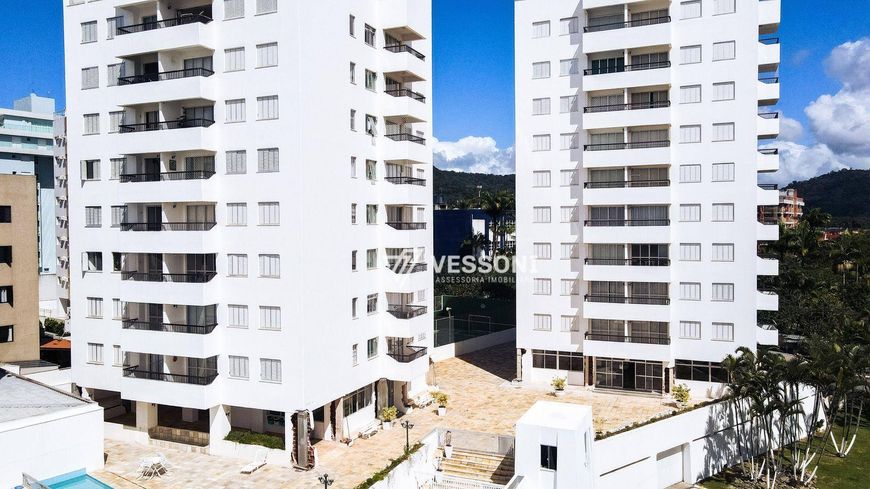 Apartamentos para alugar na Avenida Atlântica em Matinhos