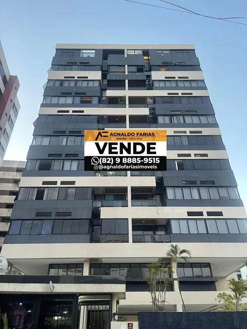 Foto 1 de Apartamento com 3 Quartos à venda, 81m² em Ponta Verde, Maceió