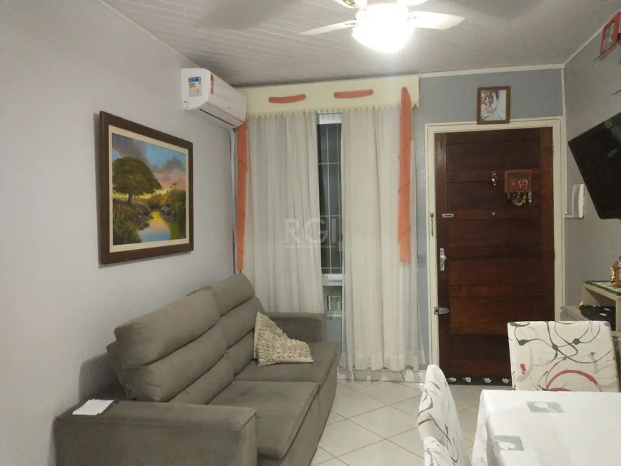 Foto 1 de Apartamento com 2 Quartos à venda, 55m² em Camaquã, Porto Alegre